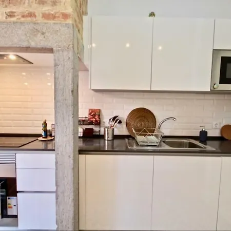 Akicity Alameda Lust Apartman *